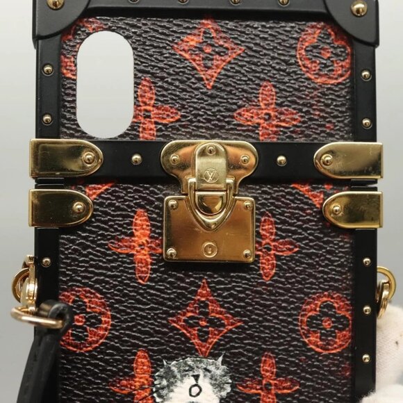 LOUIS VUITTON Transformed Cat Eye Trunk iPhone XS Case Black - Picture 7 of 14